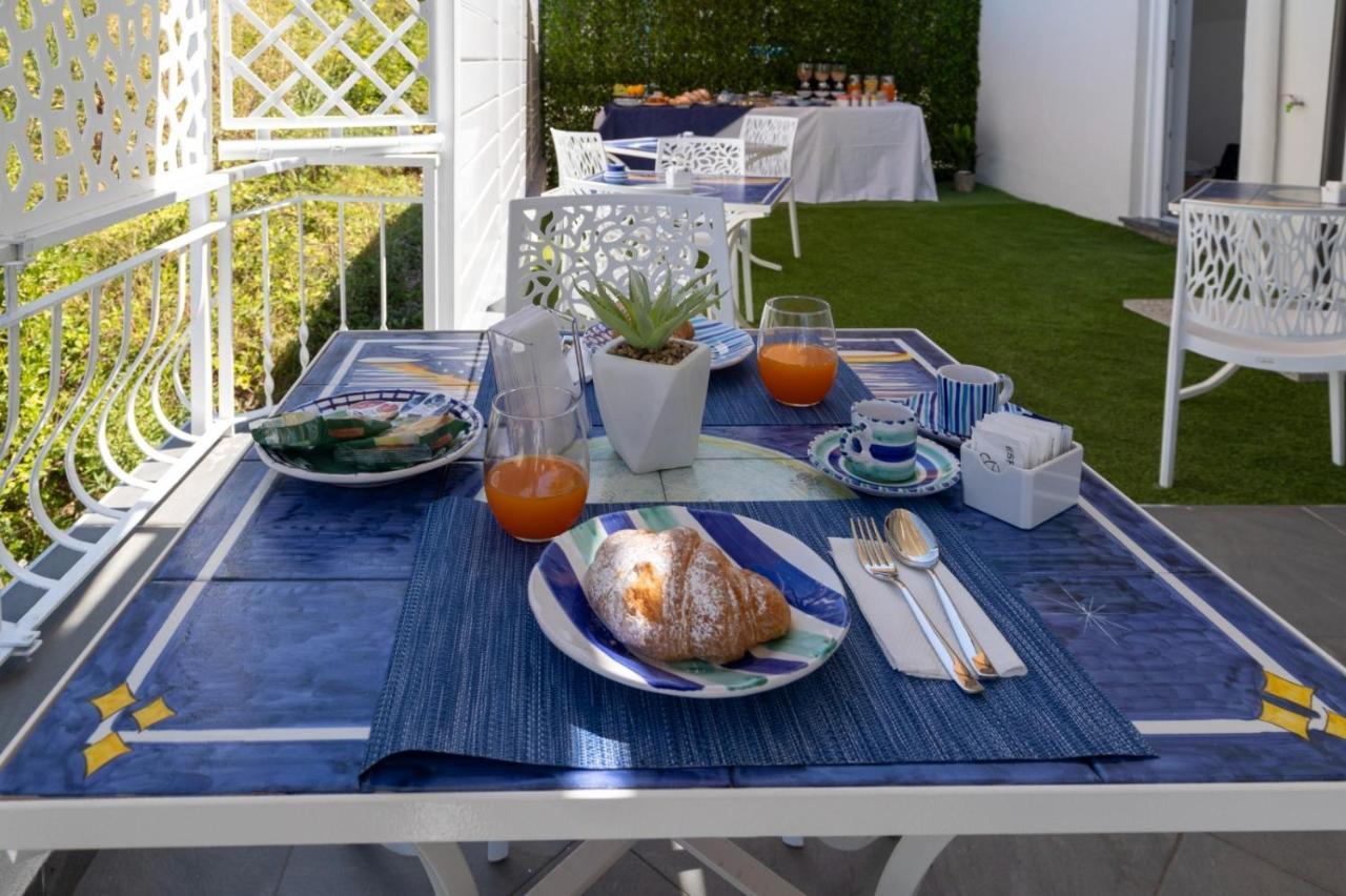 Al Chiaro Di Luna Luxury Suites Amalfi Coast Vietri Ngoại thất bức ảnh