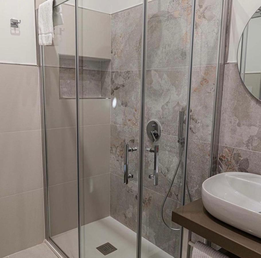 Al Chiaro Di Luna Luxury Suites Amalfi Coast Vietri Ngoại thất bức ảnh
